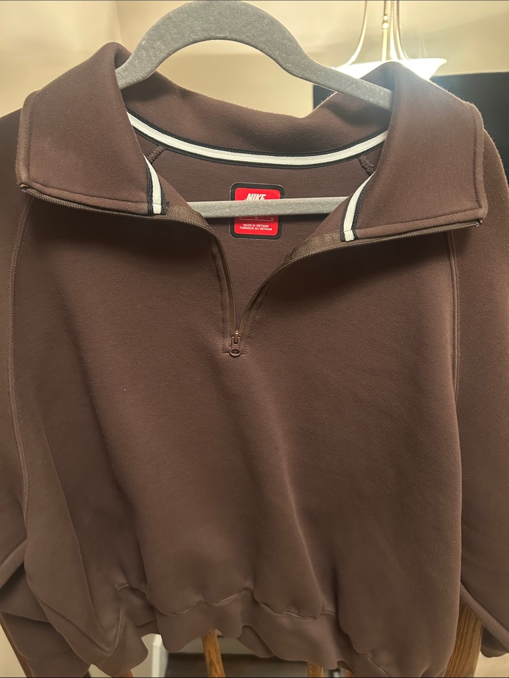 Nike Men’s Brown Quarter-Zip Pullover Sweater